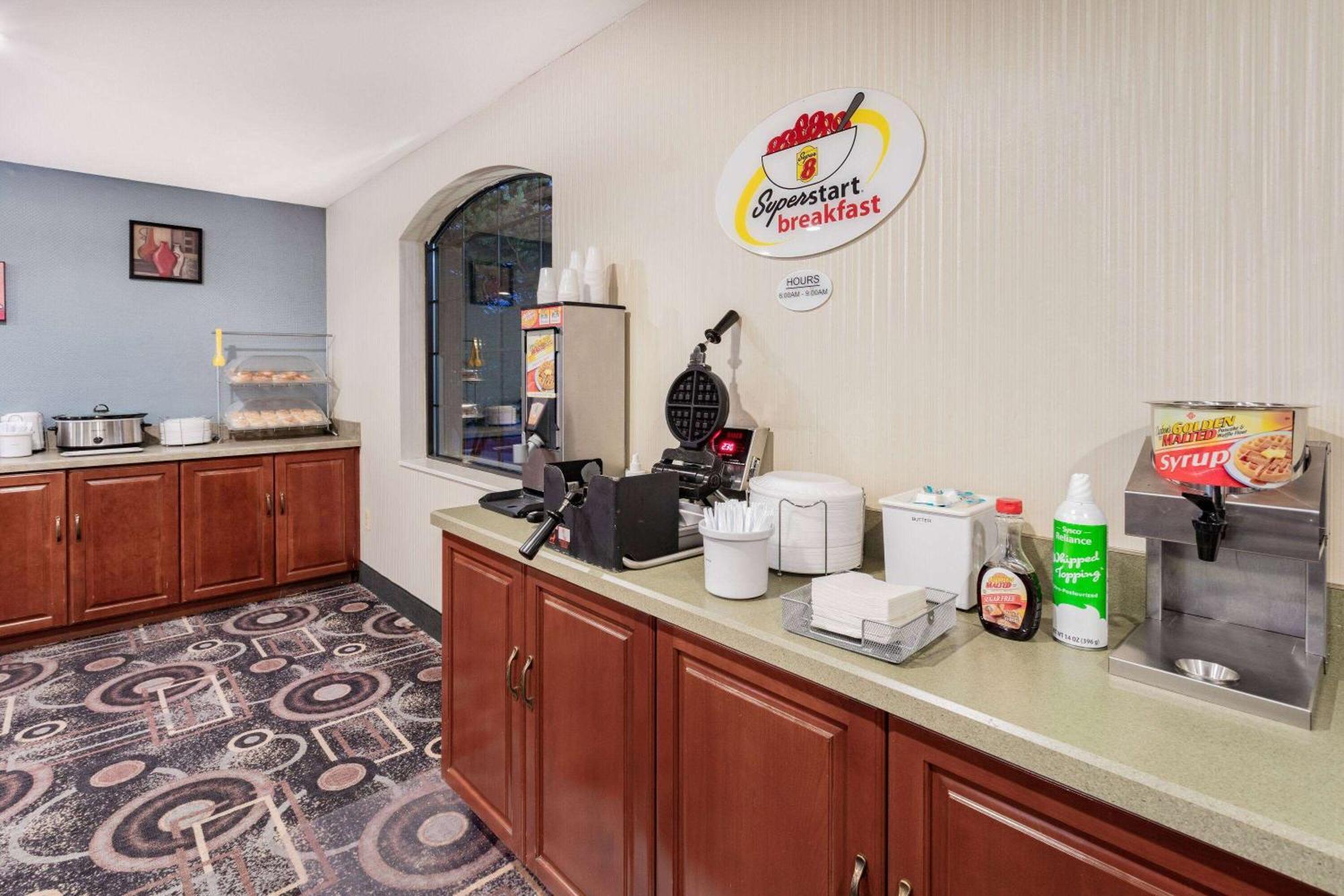 Super 8 By Wyndham Marysville/Port Huron Area Luaran gambar